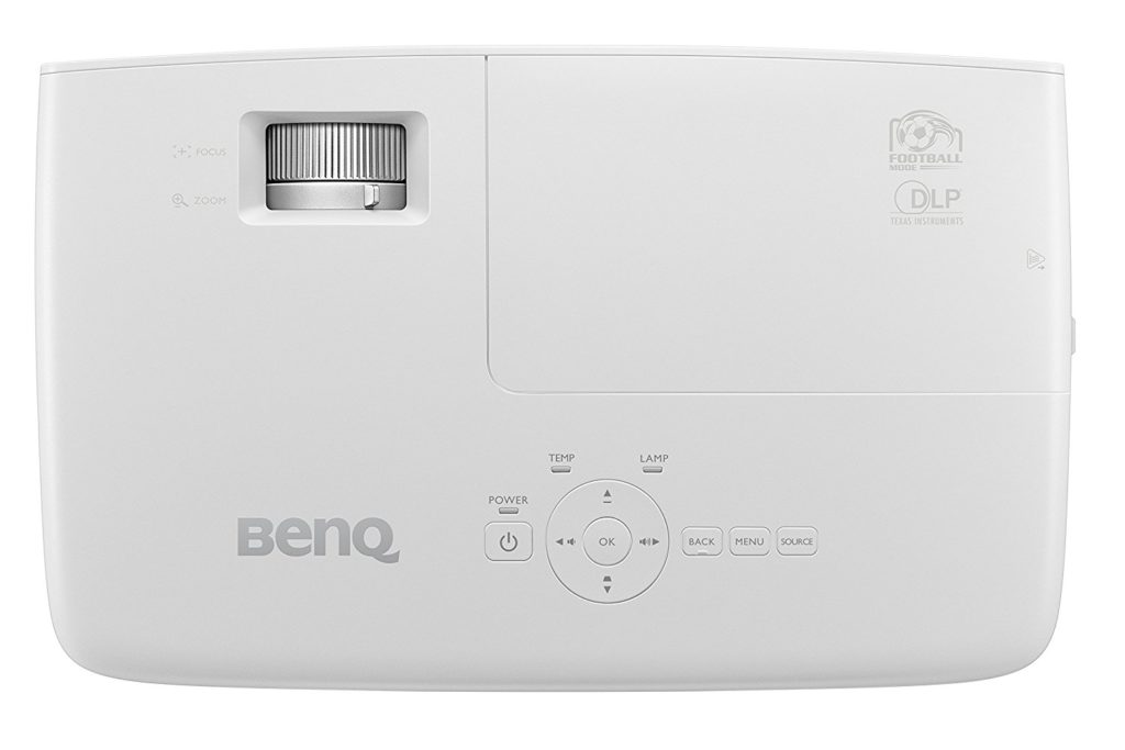 BenQ W1090 Projecteur de divertissement familial Spécial Sports 1080p vue dessus