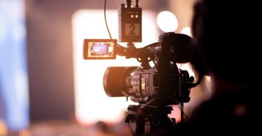 Tourner un Film - Découvrez Pourquoi les Coûts S'envolent