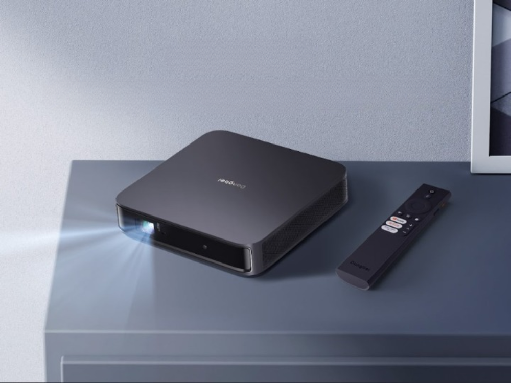 Test du Mini Videoprojecteur Dangbei Atom - Caractéristiques Techniques - La Technologie au Service de la Performance