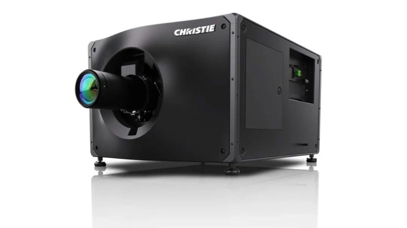 Projecteur cinéma Christie CineLife+ Series 4 RGB laser noir avec objectif multicolore
