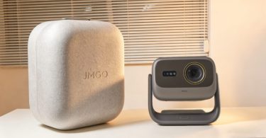 Projecteur 4K JMGO N3 Ultimate à triple laser MALC 5.0 avec système optique 3-en-1 intégré, 5 800 lumens ISO et design sur pied gimbal