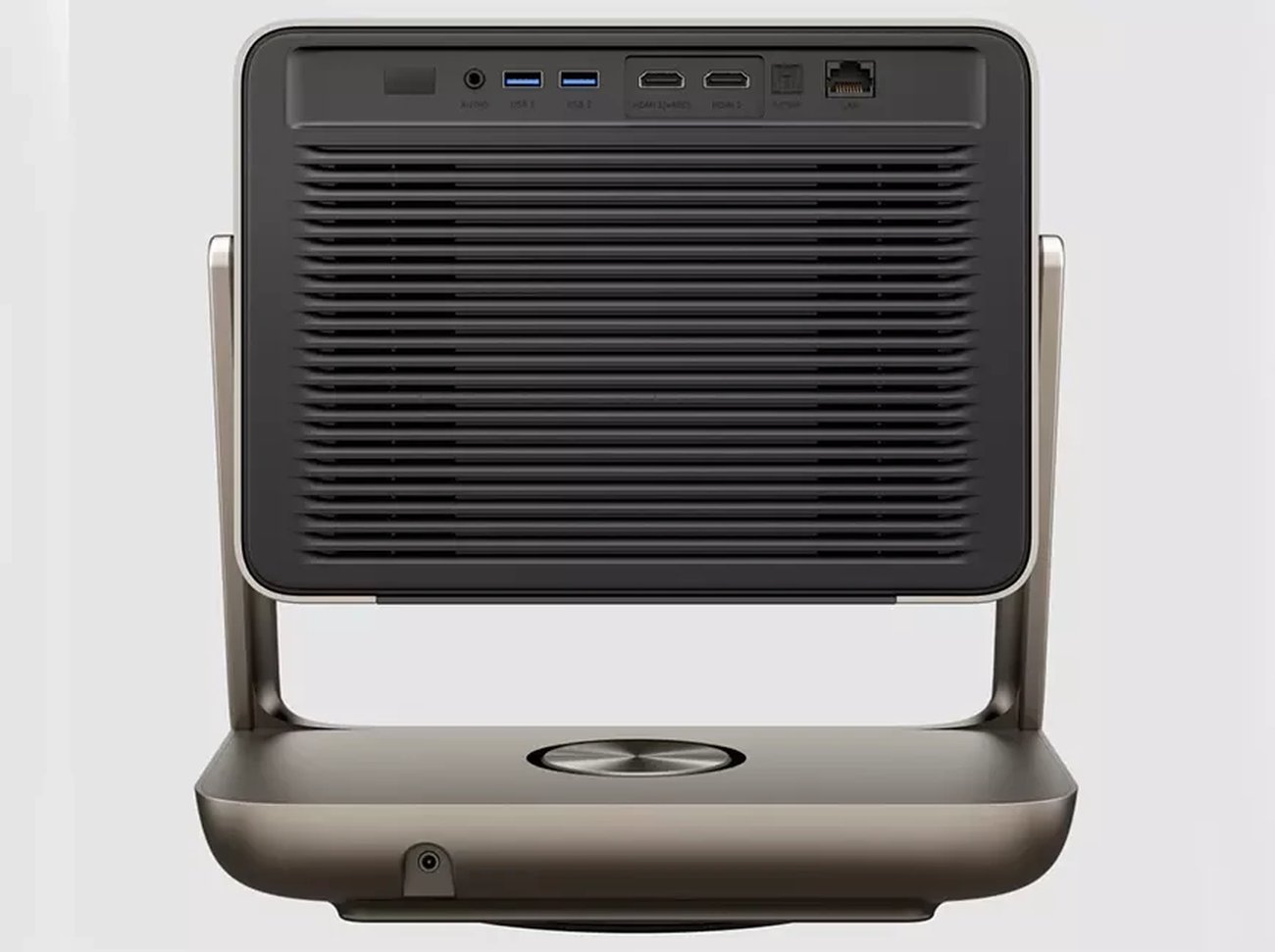 Face arrière d'un projecteur Hisense de la gamme C3 triple laser 4K : deux ports HDMI 2.1 dont un eARC, deux USB, sortie audio jack, sortie optique et port Ethernet, au-dessus d'une large grille de ventilation